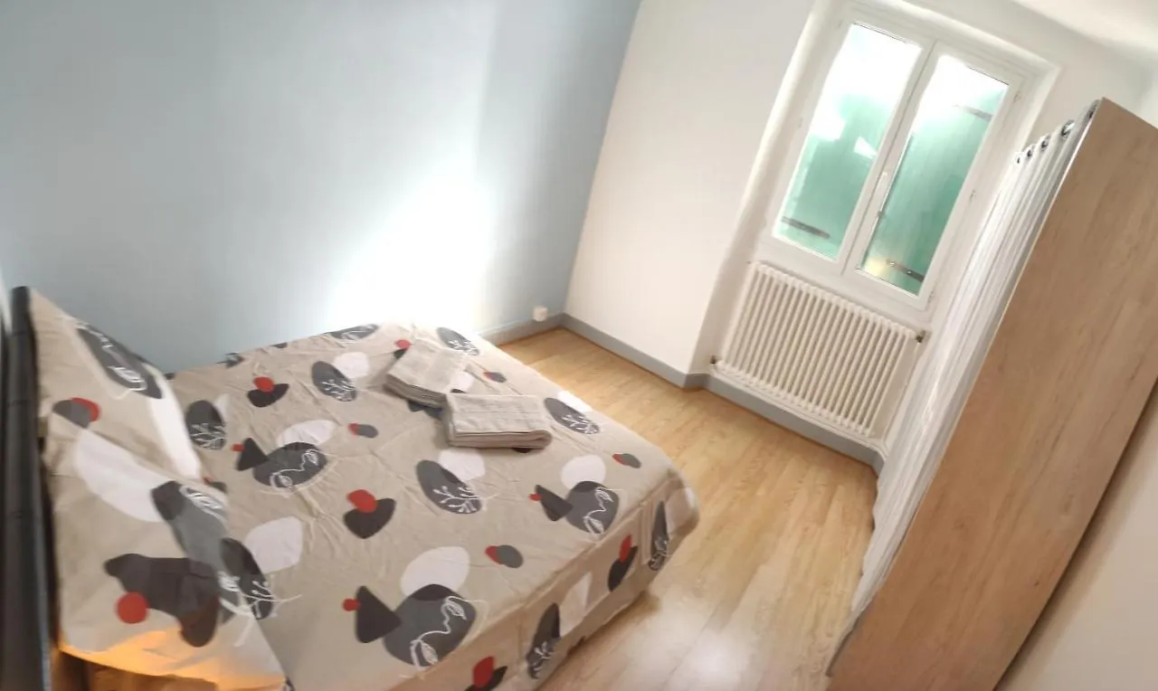 Appt 3 chambres 10mn à pied des remparts - Appt 3 rooms 10mn walk of Avignon ramparts Appartement